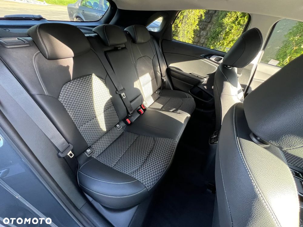 Kia Ceed 1.5 T-GDI Tribute - 19