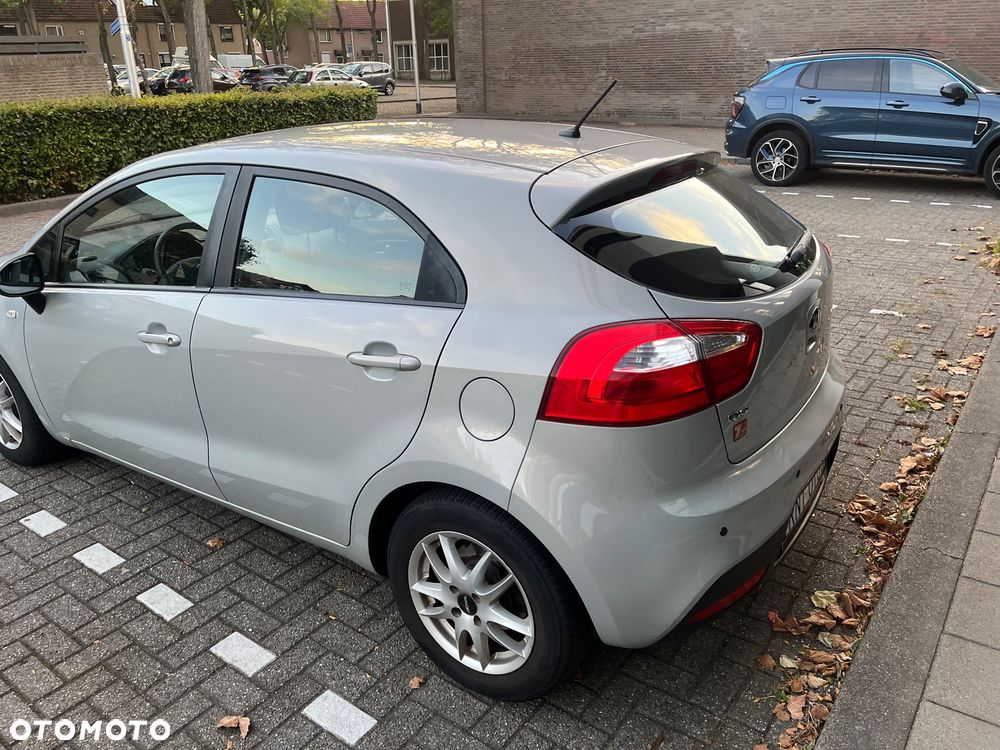 Kia Rio 1.4 M (klm) - 7