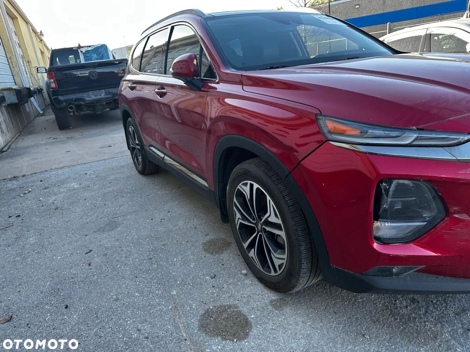 Hyundai Santa Fe - 1