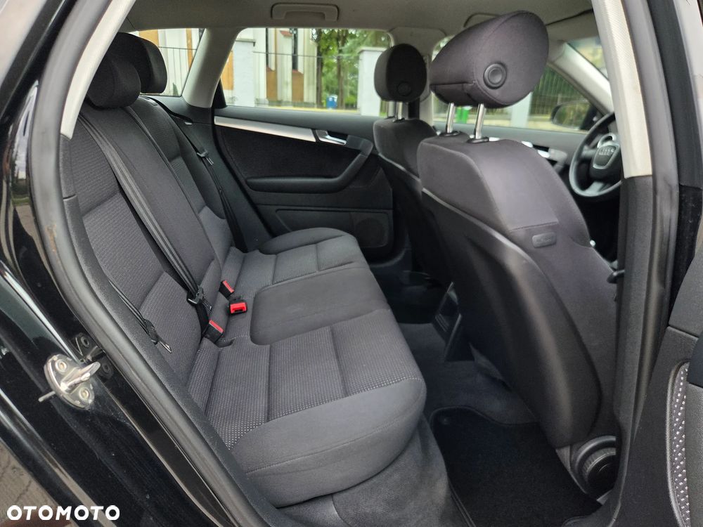 Audi A3 Sportback 1.9 TDI DPF Ambiente - 23