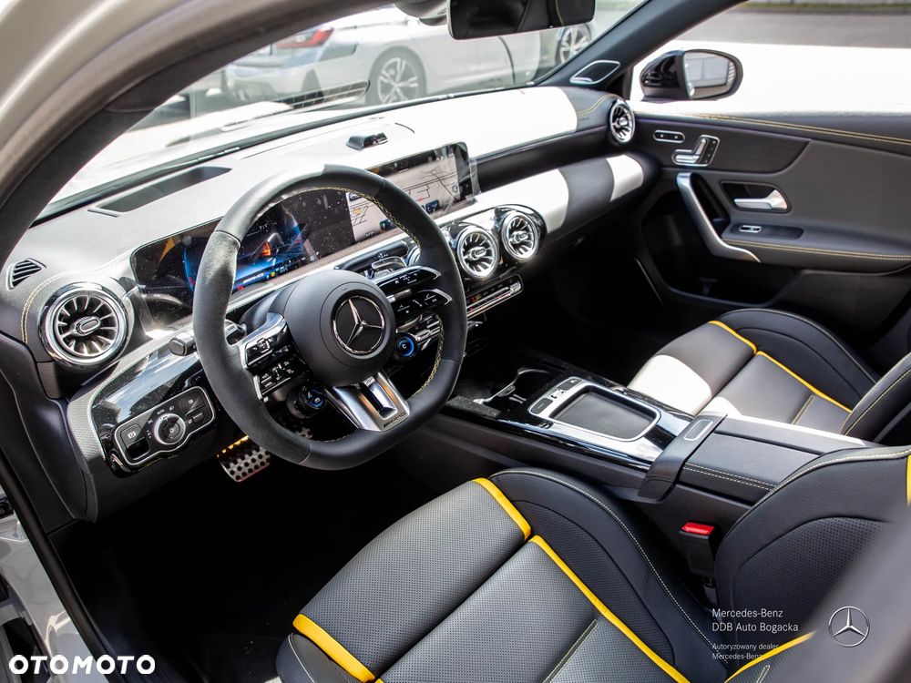 Mercedes-Benz Klasa A 45 S AMG 4-Matic 8G-DCT - 8