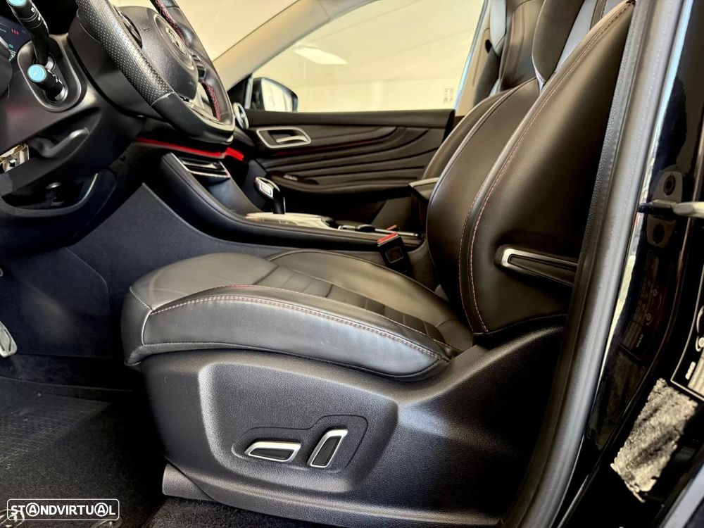 MG EHS 1.5 T-GDI Plug-in Hybrid Luxury - 58