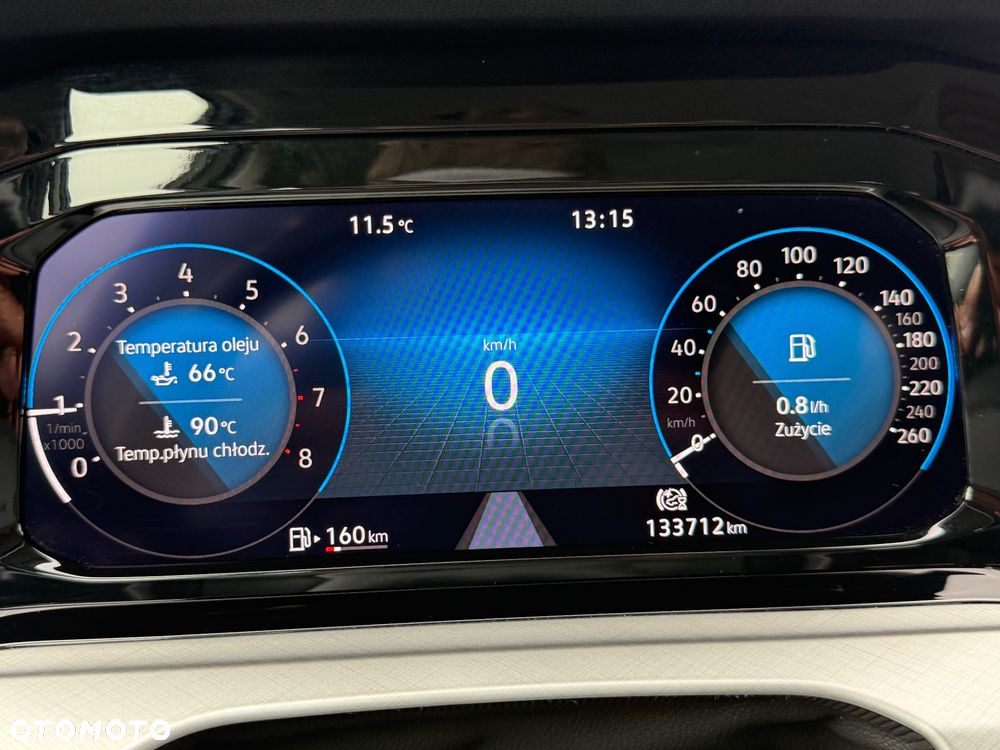 Volkswagen Golf VIII 1.5 TSI EVO Life - 18