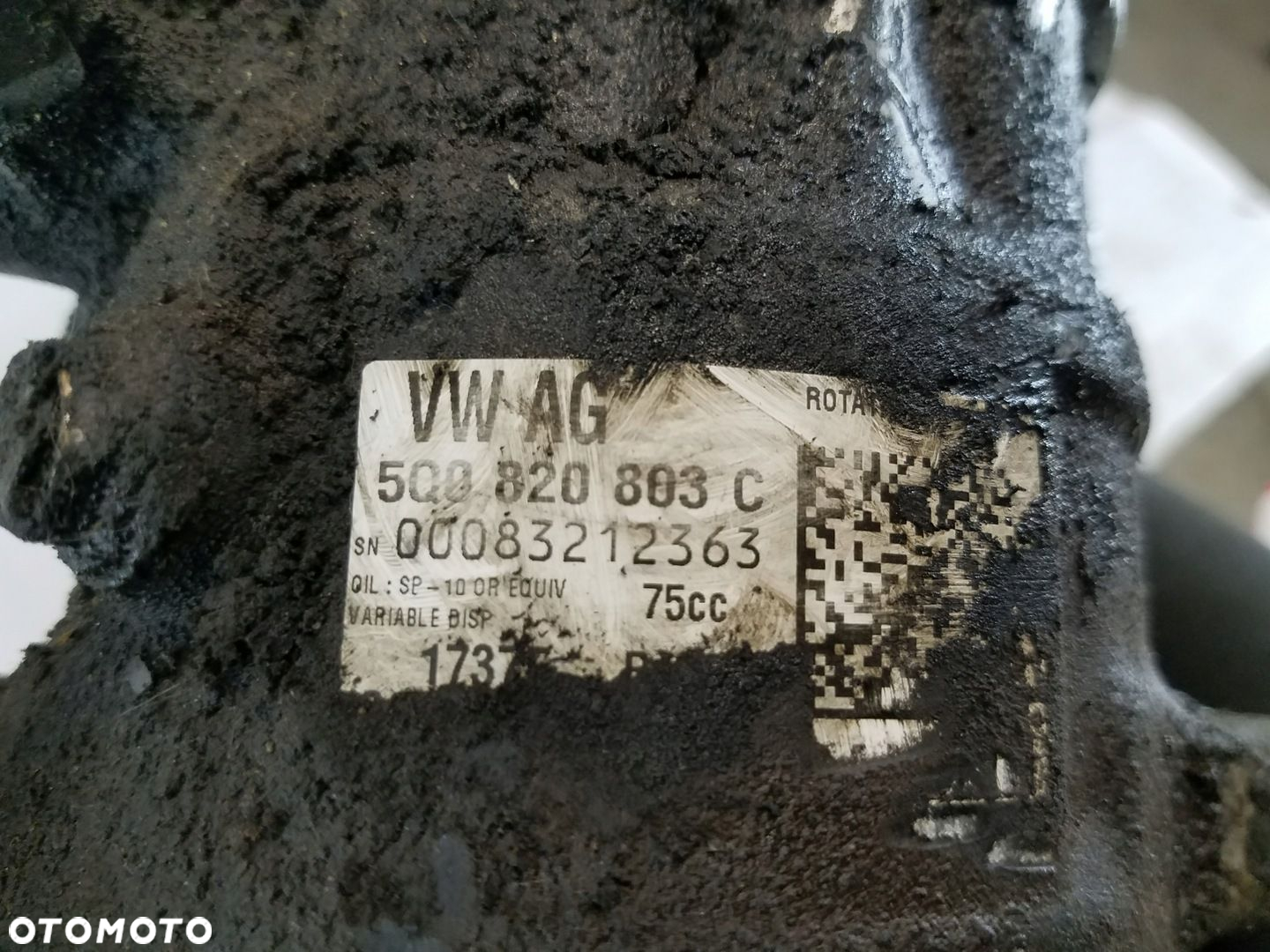 SPRĘŻARKA KLIMATYZACJI SEAT TOLEDO IV 1.2 TSI 5Q0820803C - 3