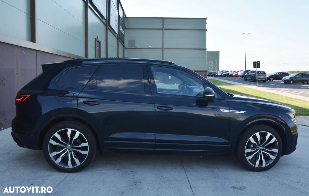 Volkswagen Touareg 3.0 V6 TDI 4Motion DPF Automatik R-Line - 24