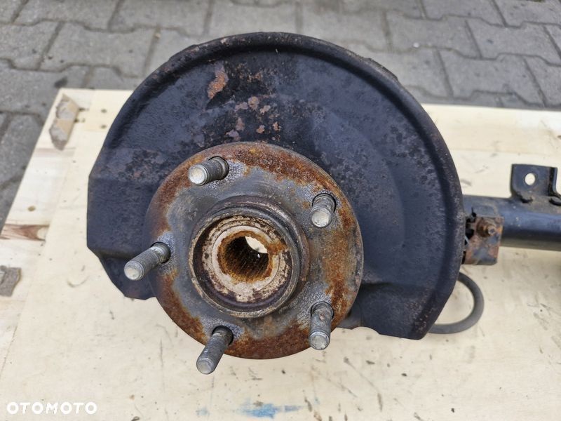 mitsubishi asx 1.8 did mcpherson amortyzator zwrotnica prawy przód - 2