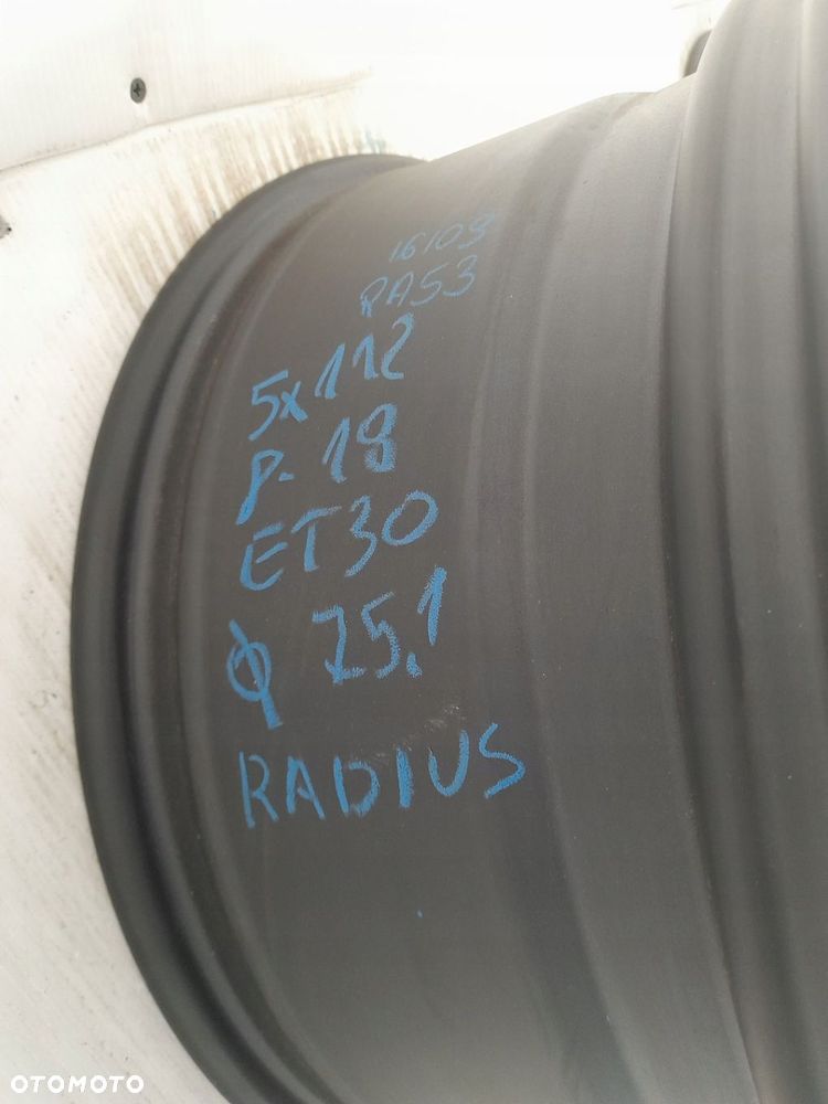 Felga aluminiowa RADIUS R15880 5X112 19 ET30 - 2