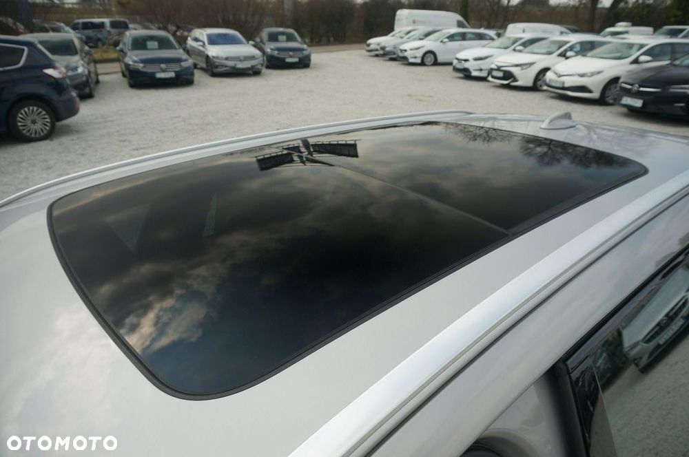 Volvo V90 Cross Country B5 D AWD Ultimate - 33