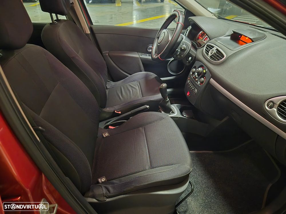 Renault Clio 1.2 16V Dynamique - 34