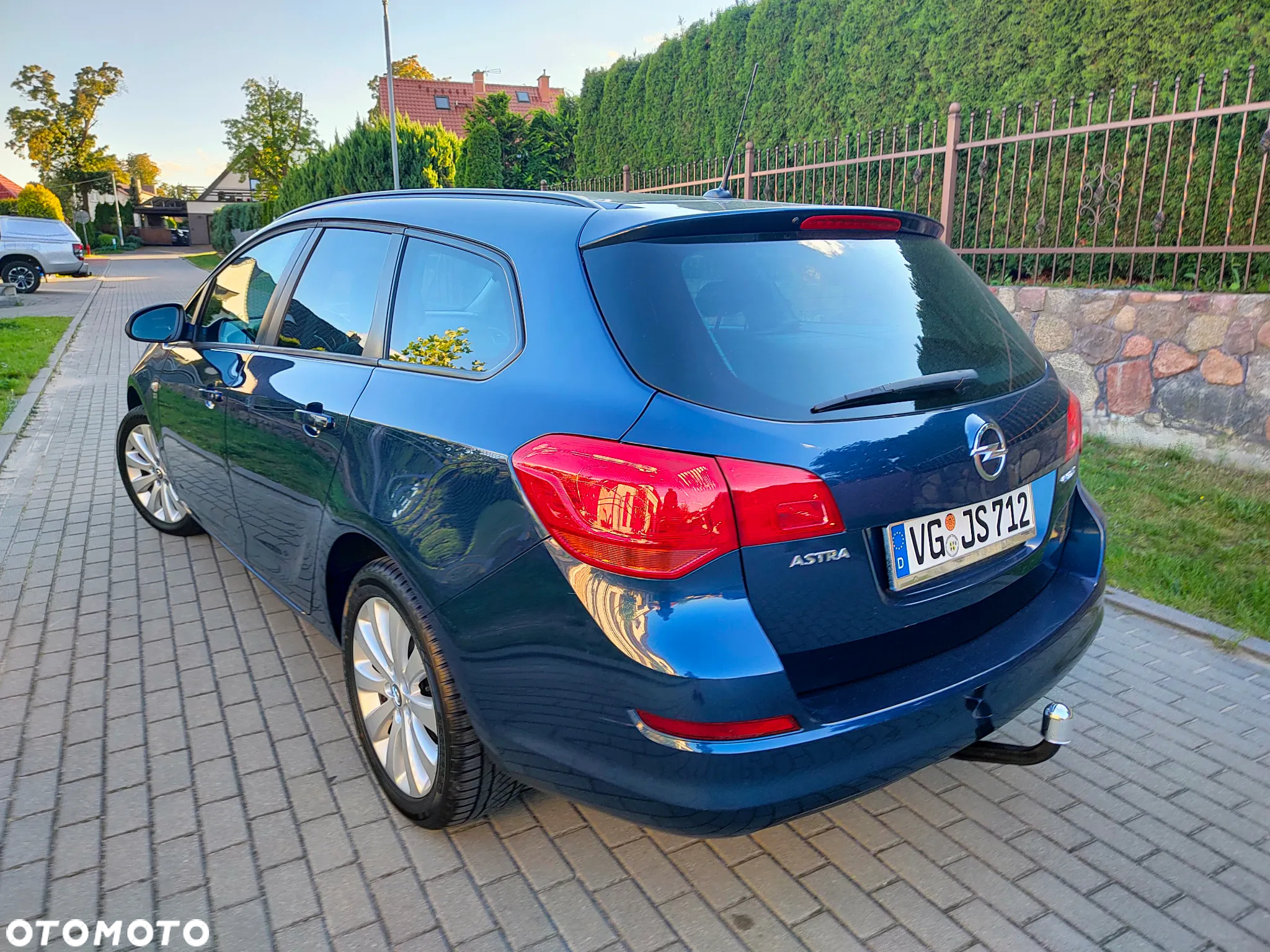 Opel Astra 1.4 Sports Tourer ecoFLEX 150 Jahre - 6