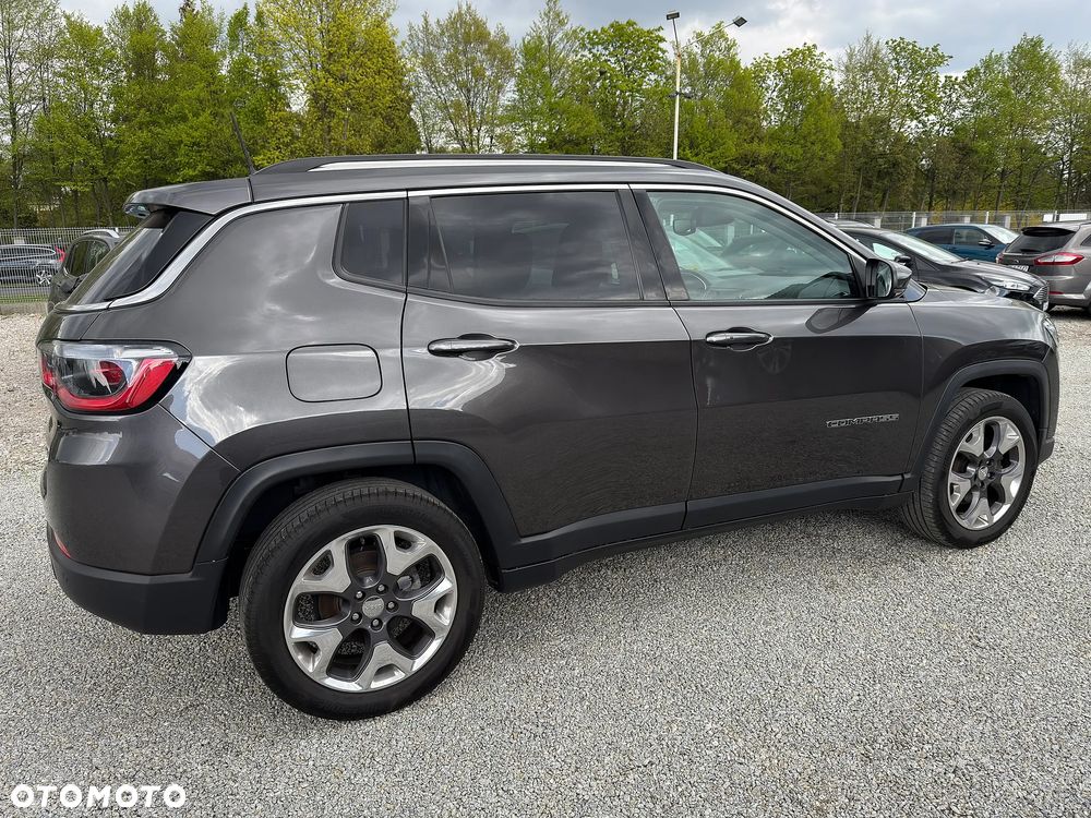 Jeep Compass 1.4 MultiAir Limited - 9