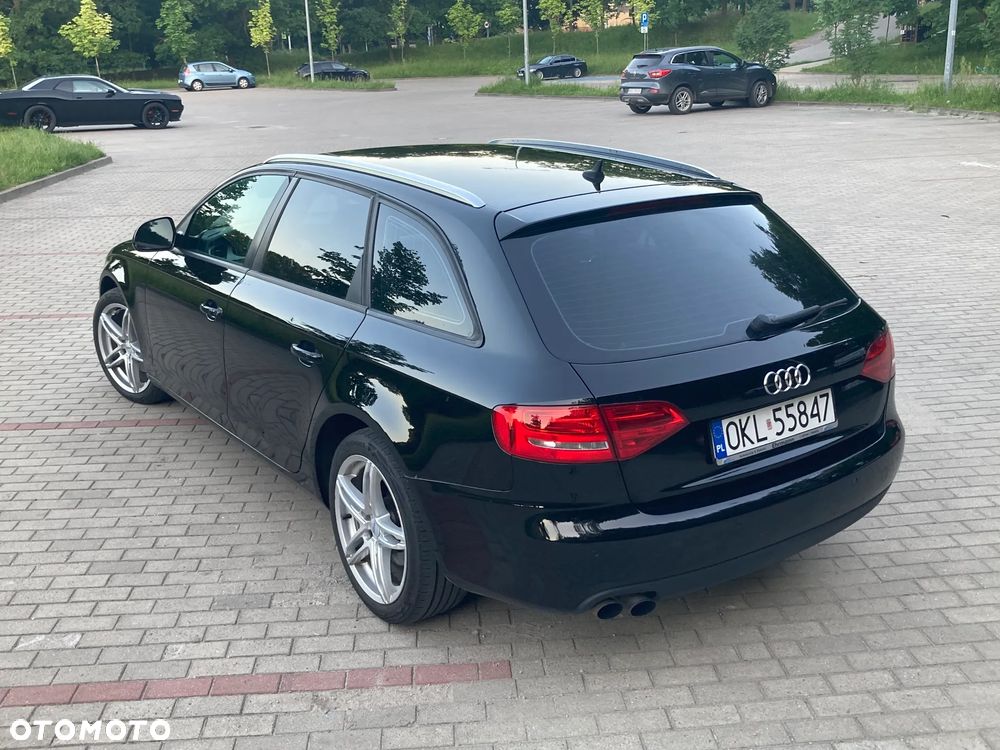 Audi A4 Avant - 6