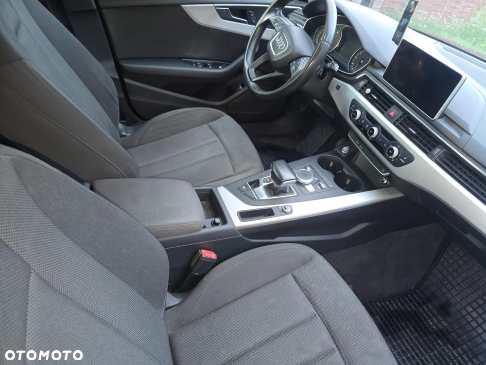 Audi A4 Avant - 14