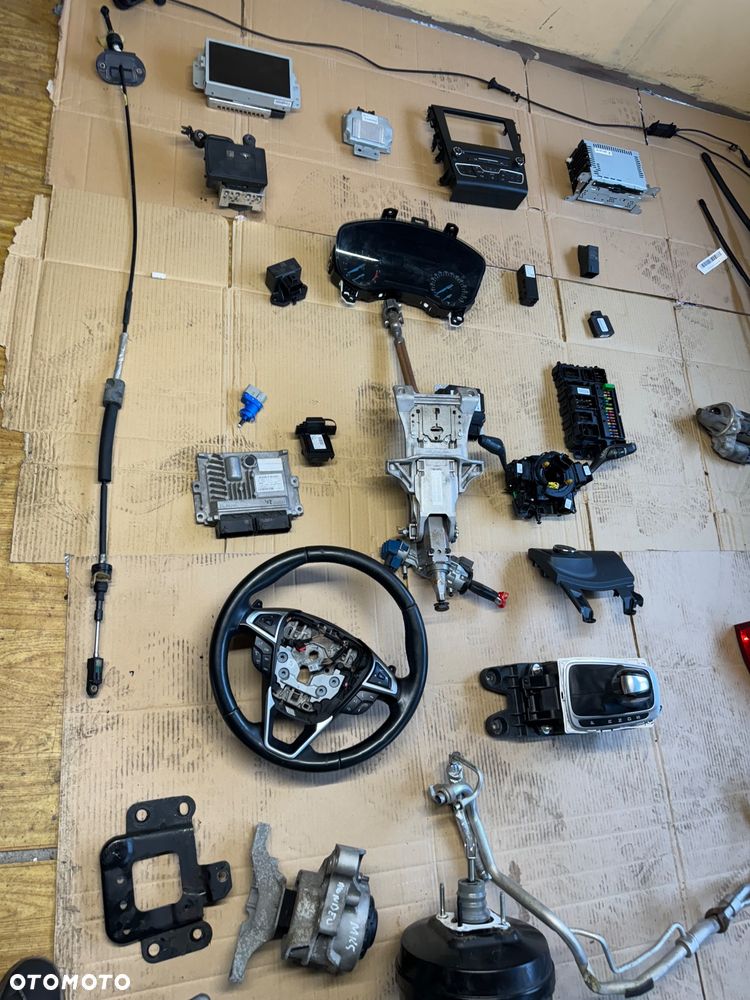 Ford Mondeo mk5 części środek elektryczne - 4