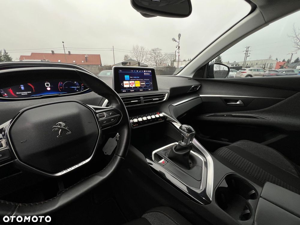 Peugeot 3008 BlueHDi 120 Stop & Start Allure - 25