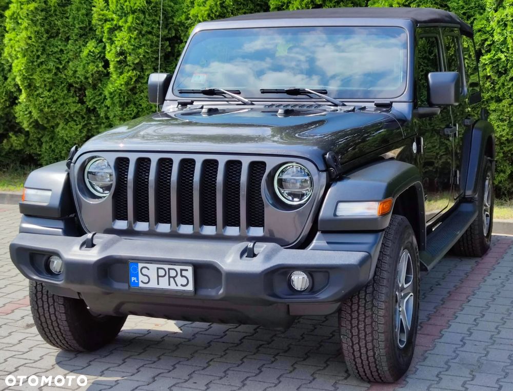 Jeep Wrangler - 10