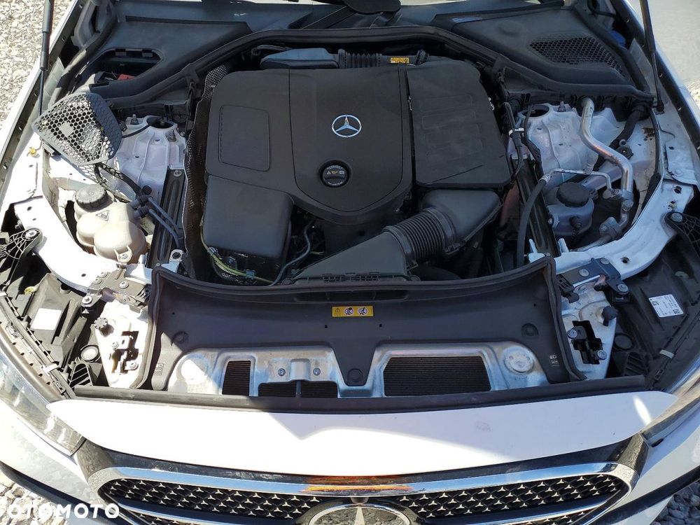 Mercedes-Benz Klasa E - 12