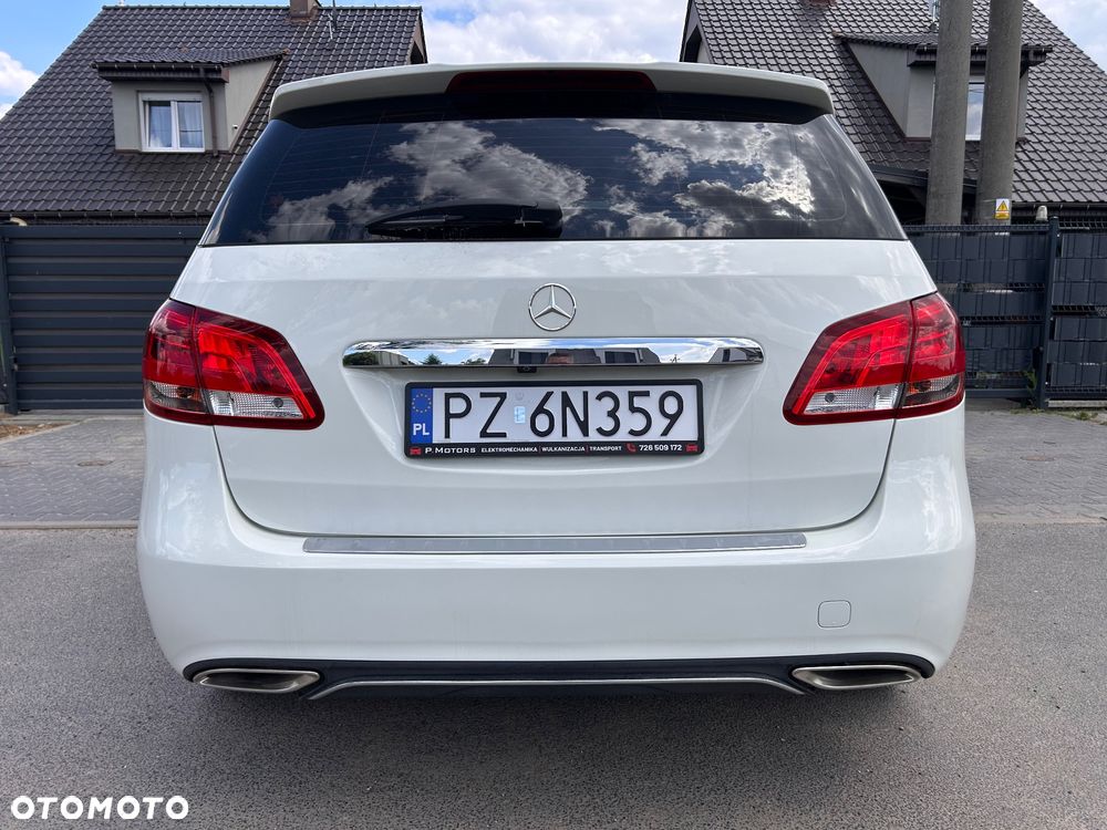 Mercedes-Benz Klasa B 250 UrbanStyle Edition - 4