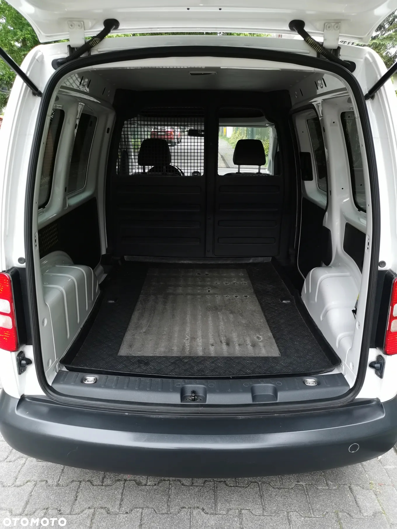 Volkswagen Caddy 1.6 TDI - 5