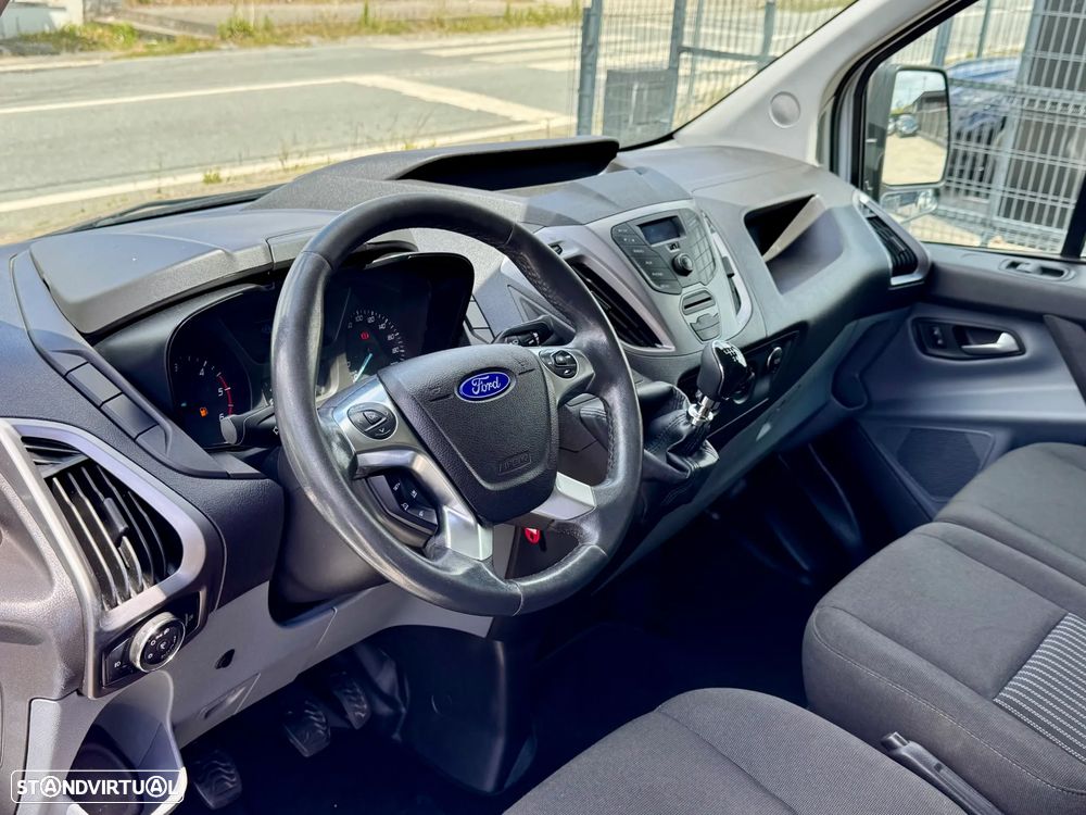 Ford Transit Custom - 8