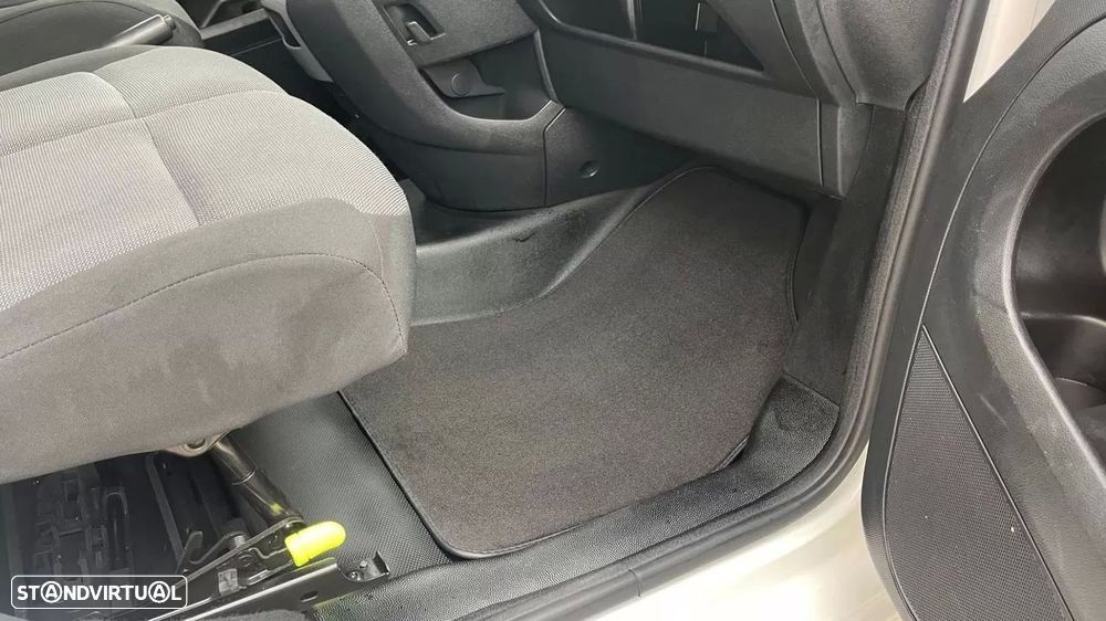 Citroën Berlingo 1.6 HDI Attraction - 21