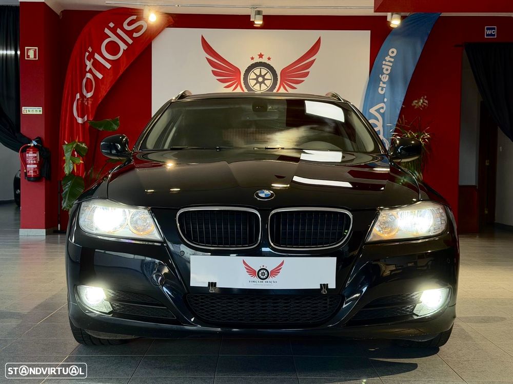 BMW 320 d EfficientDynamics Navigation - 2