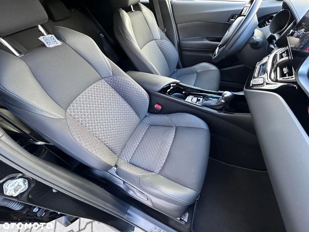 Toyota C-HR 1.8 Hybrid GPF Style - 18