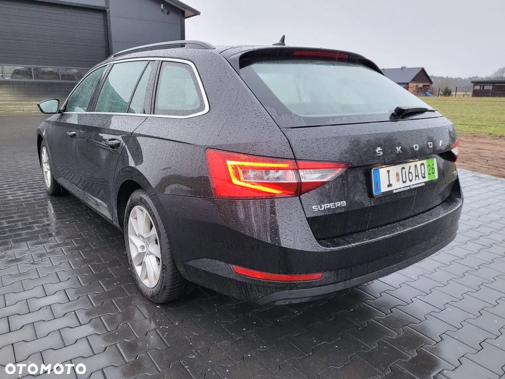 Skoda Superb 1.4 TSI Plug-In Hybrid Sportline DSG - 19