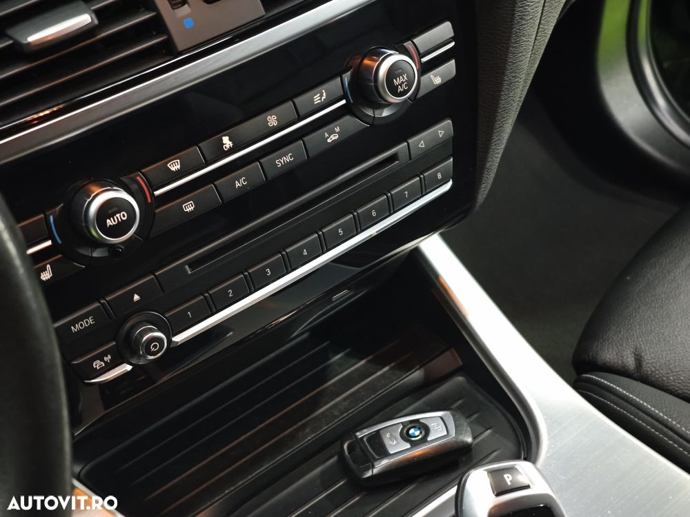 BMW X4 xDrive20d Aut. xLine - 27