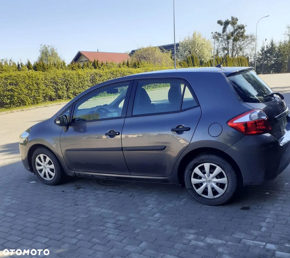Toyota Auris 1.33 VVT-i Life - 1
