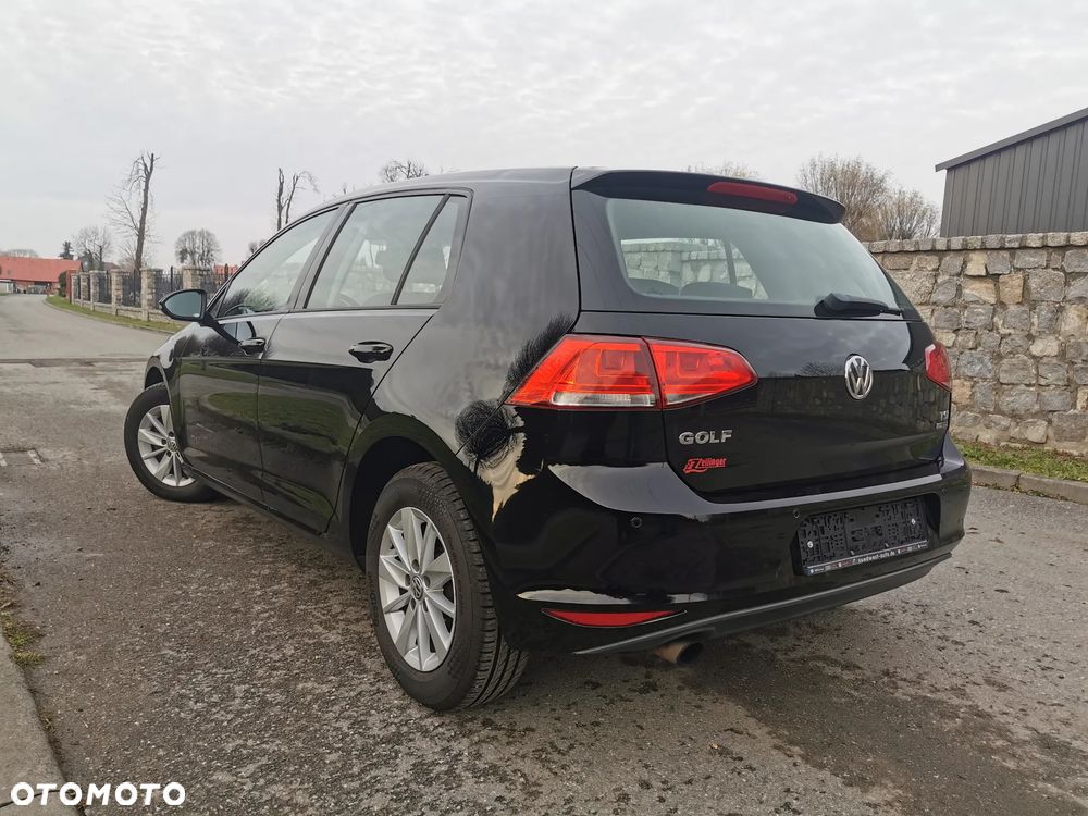 Volkswagen Golf 1.2 TSI BlueMotion Technology Trendline - 4