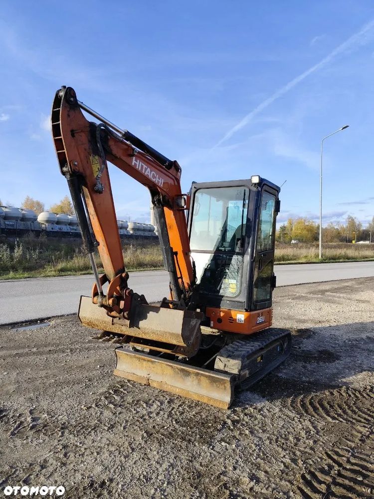 Hitachi ZAXIS 26U - 4