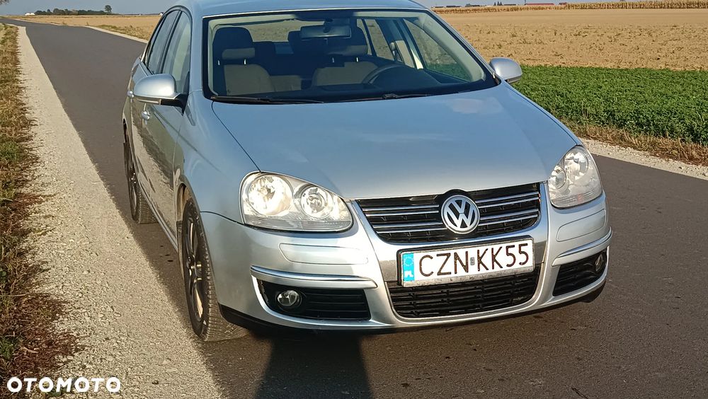 Volkswagen Jetta 1.9 TDI Trendline - 3