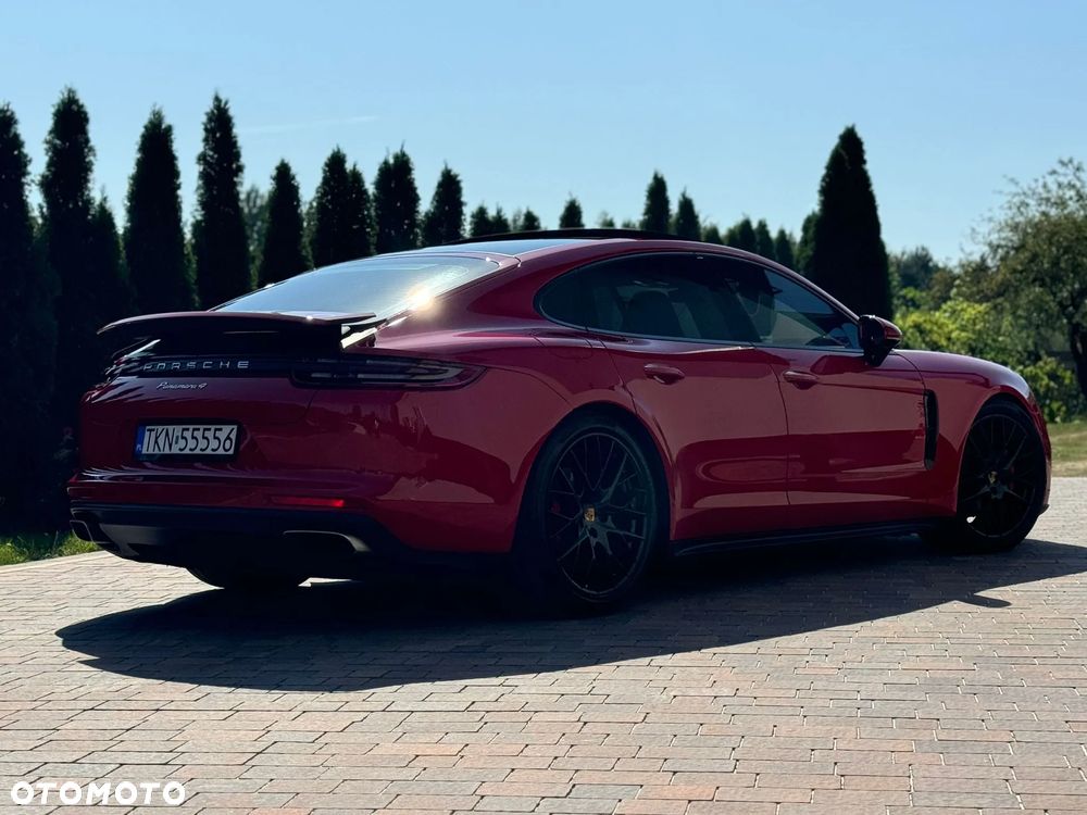Porsche Panamera 4 - 15