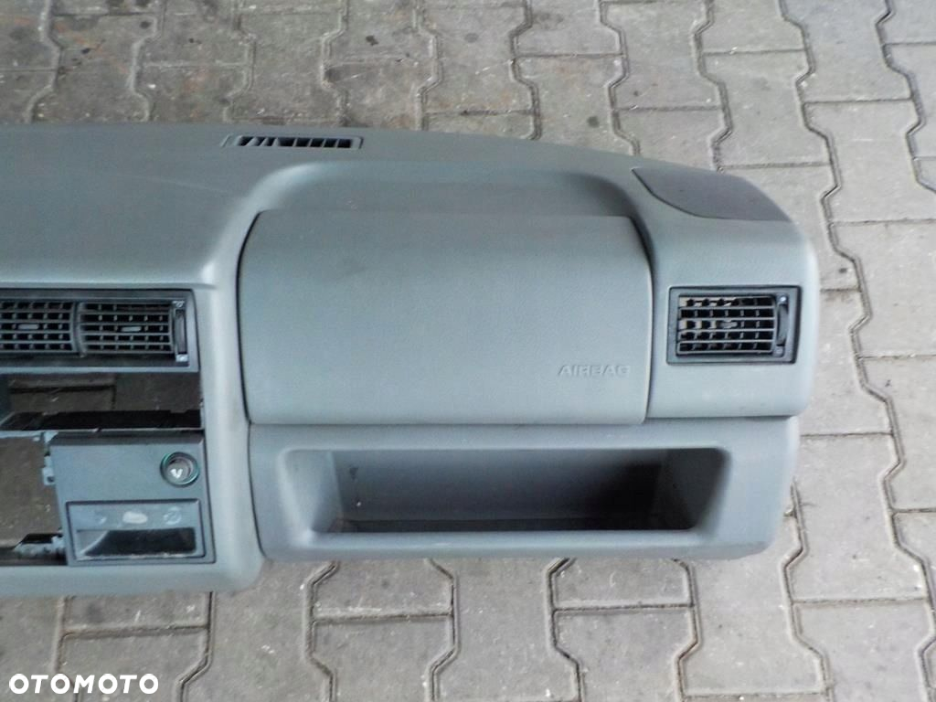 VW T4 96-98 MULTIVAN DESKA ROZDZIELCZA MIĘKKA - 3