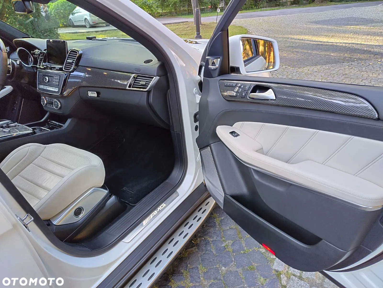 Mercedes-Benz GLS AMG 63 4Matic AMG Speedshift 7G-TRONIC - 12