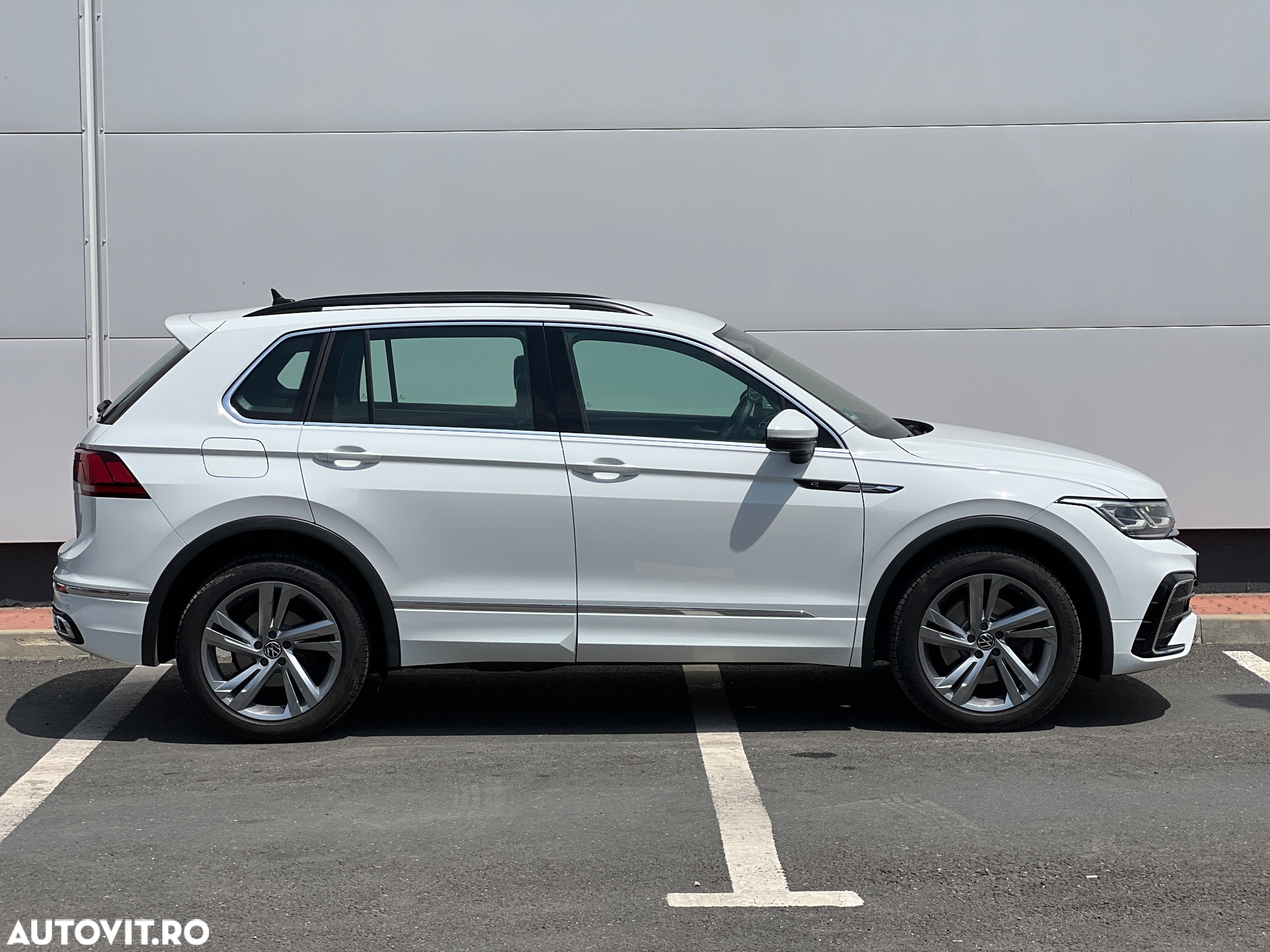 Volkswagen Tiguan Allspace 2.0 TDI SCR 4Motion DSG R-Line - 8