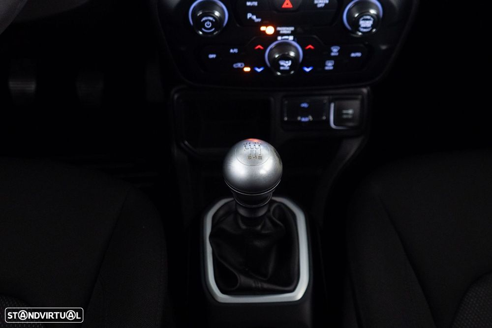 Jeep Renegade 1.6 MJD Longitude - 14