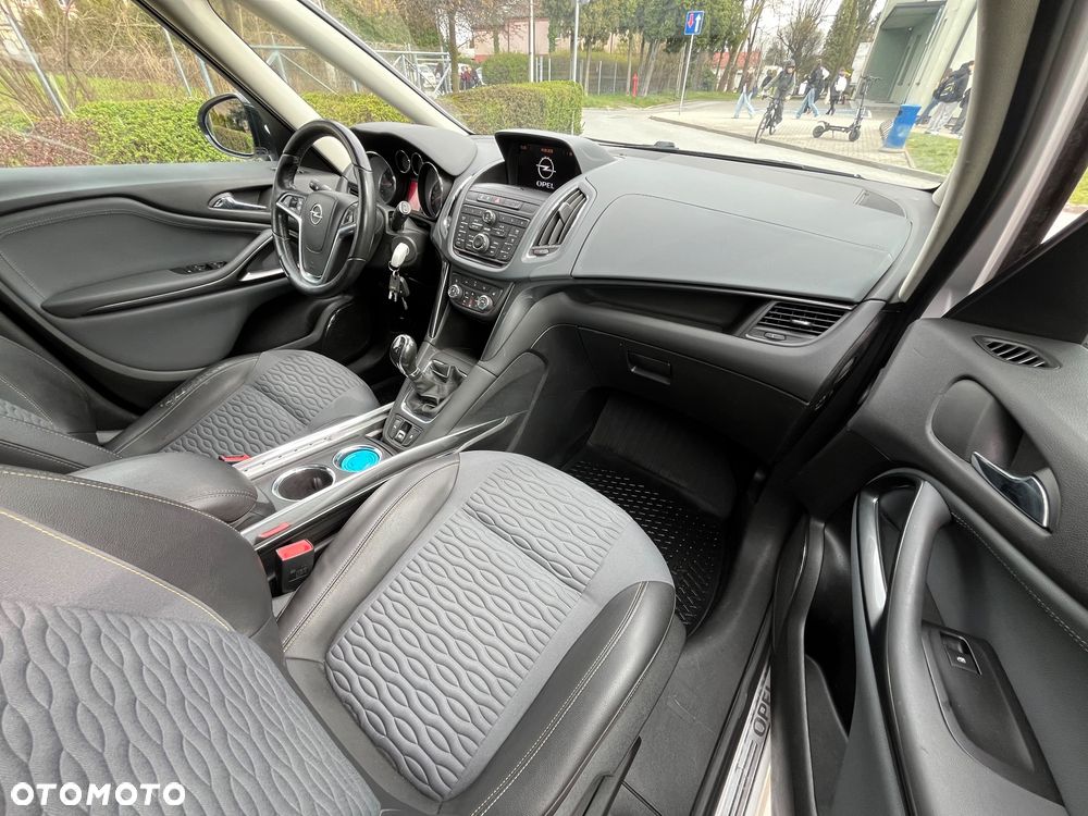 Opel Zafira Tourer 1.4 Turbo Selection - 19