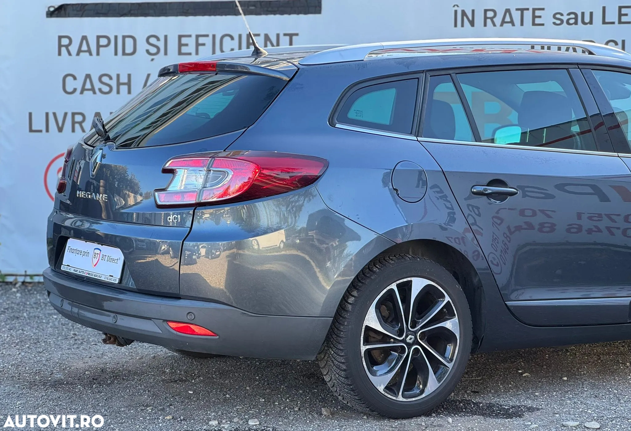 Renault Megane ENERGY dCi 130 BOSE EDITION - 17