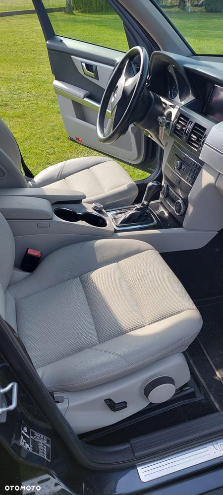 Mercedes-Benz GLK 250 CDI DPF 4Matic BlueEFFICIENCY 7G-TRONIC - 3
