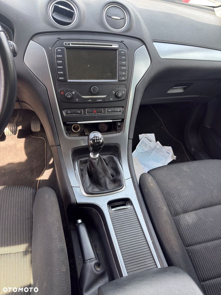 Ford Mondeo 1.6 T Titanium - 11