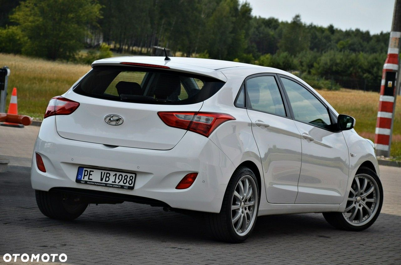 Hyundai i30 - 13