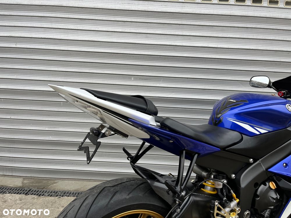 Yamaha R6 - 22