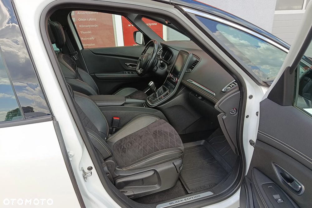 Renault Grand Scenic TCe 140 GPF BLACK EDITION - 36
