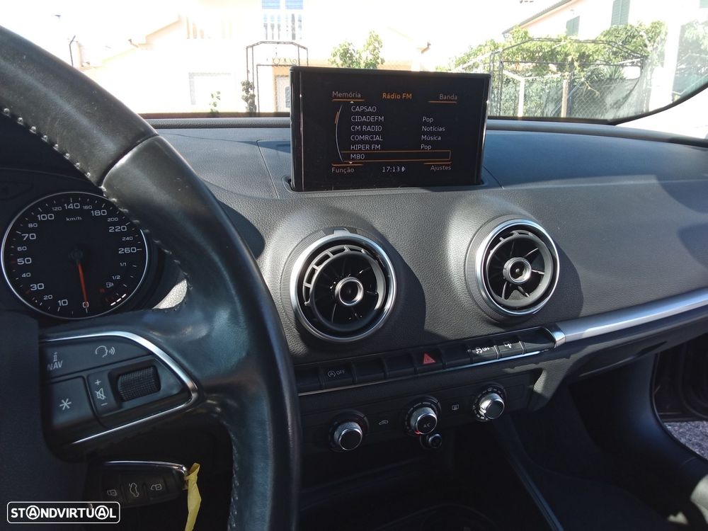 Audi A3 1.6 TDI Advance - 16
