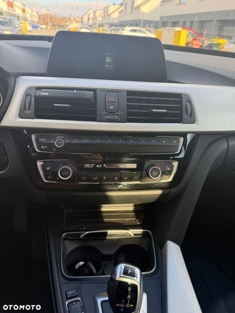 BMW 3GT 320d xDrive - 9