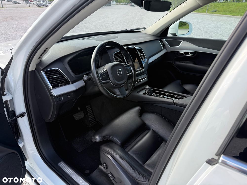 Volvo XC 90 B5 D AWD Geartronic Momentum Pro - 16