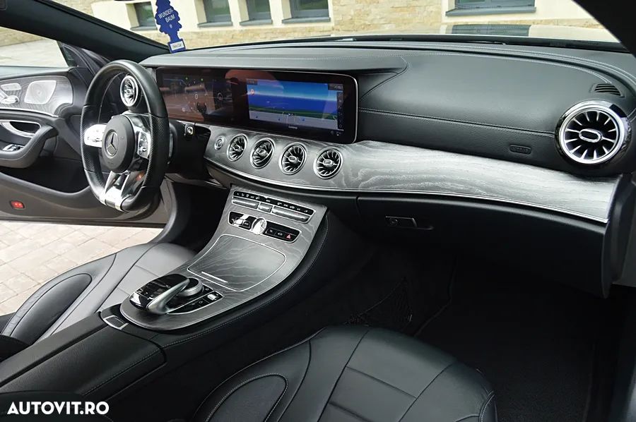 Mercedes-Benz CLS 350 d 4MATIC 9G-TRONIC AMG Line - 32