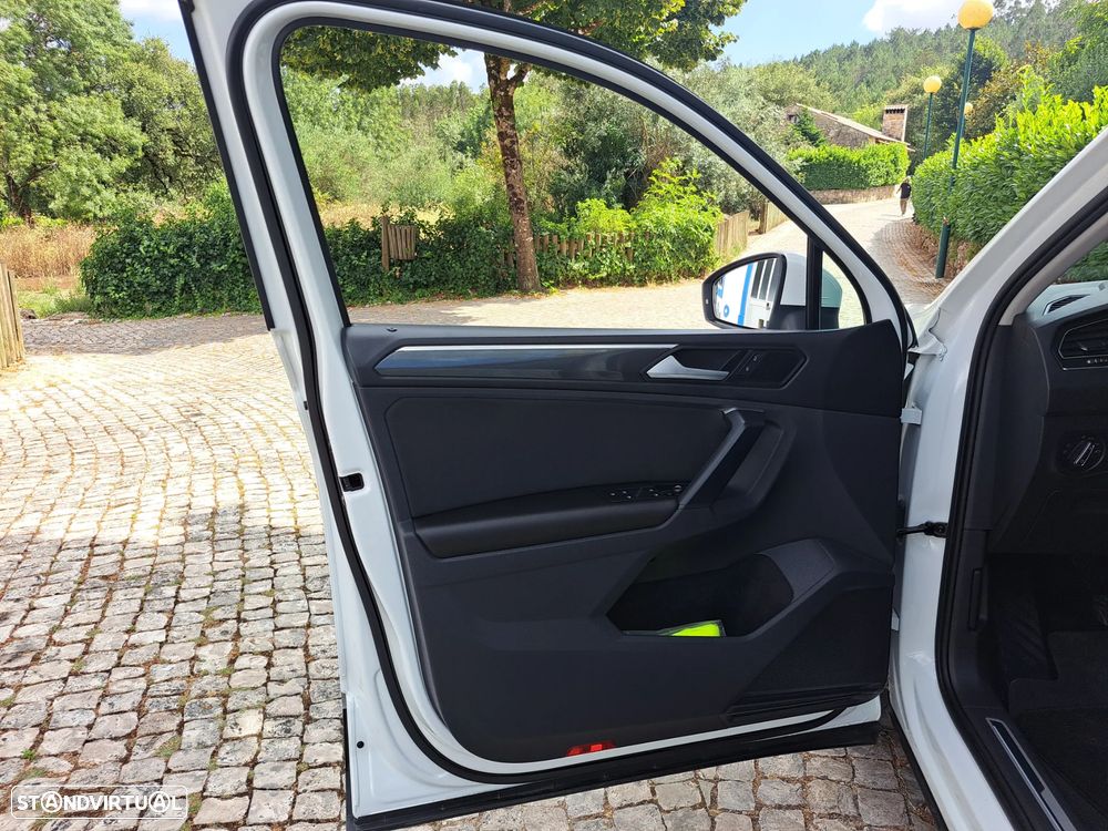 VW Tiguan 2.0 TDI Conceptline - 18